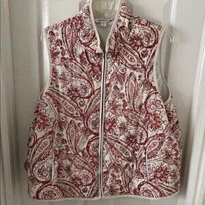 Coldwater Creek Women's Vest in Red and beige Paisley.